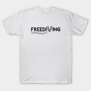 Freediving - Breathless Wonders Await | Freediving | Freediver | Ocean lover | Diver | Apnea T-Shirt